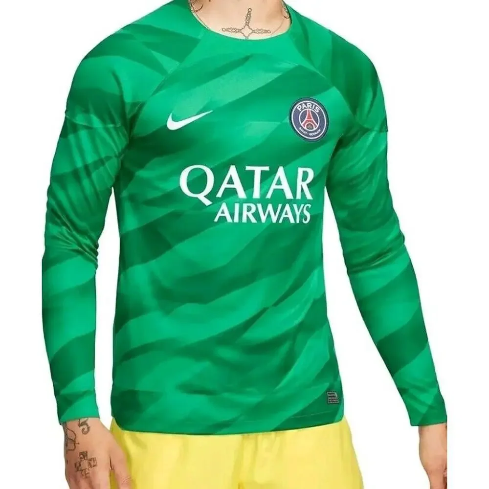 Nike qatar airways